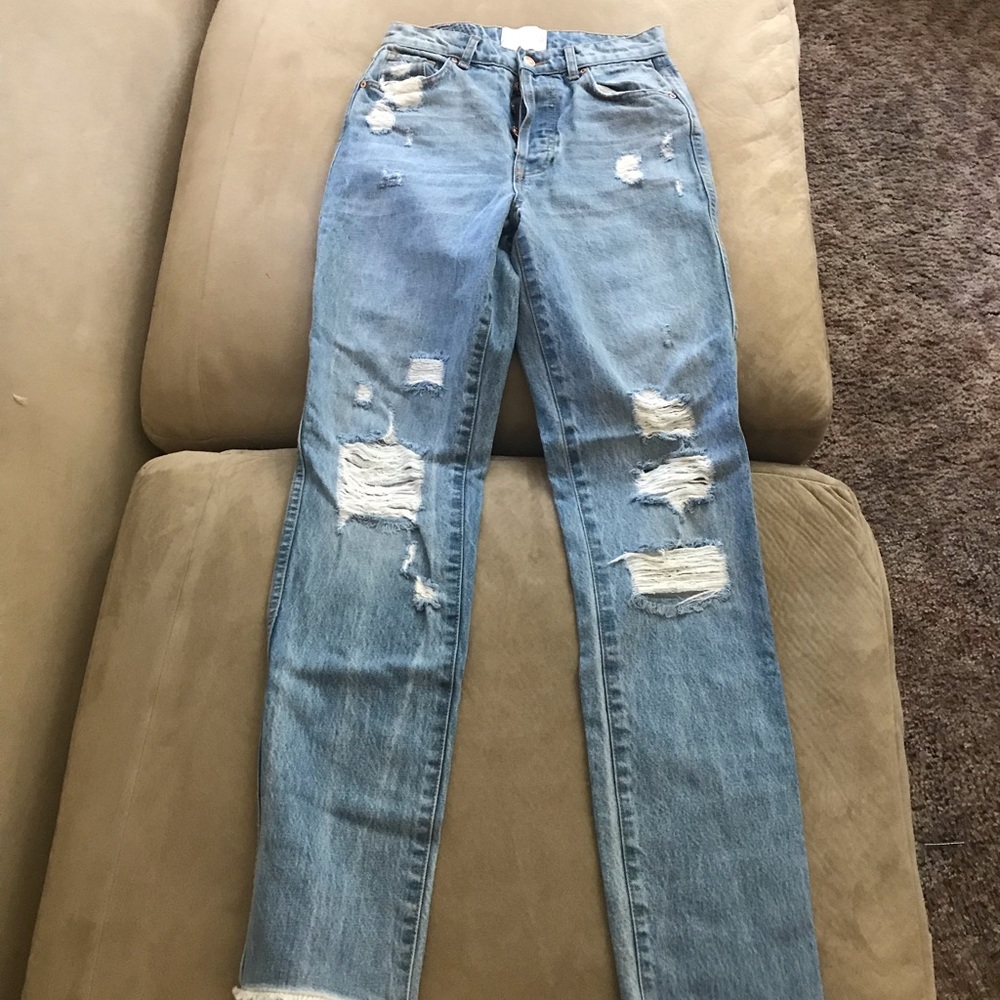 Revice jeans.